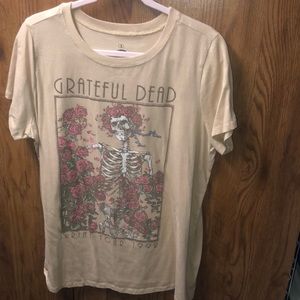 Grateful Dead tahirt from torrid size 2 2X